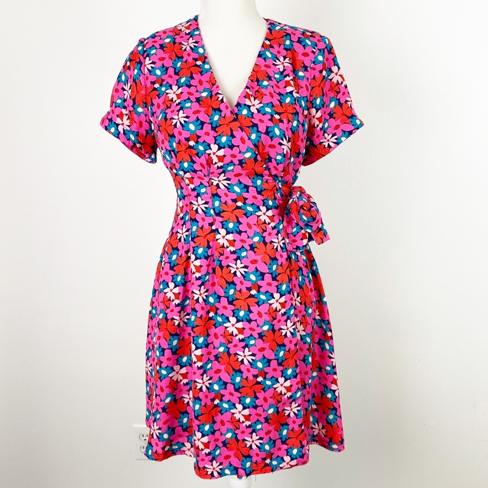 Molly Bracken Bright Floral Wrap Navy NEW S N - Picture 9 of 9